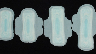 Les serviettes hygiéniques, la nouvelle drogue des ados indonésiens