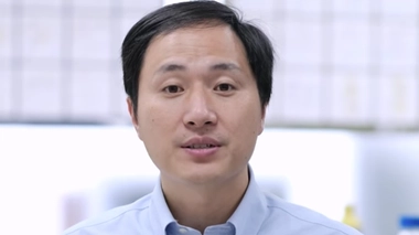 He Jiankui a annoncé la naissance de deux jumelles dont l'ADN a été modifié 