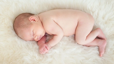 Plus de deux sondés sur trois estiment que les couples homosexuels peuvent assumer un rôle de parents