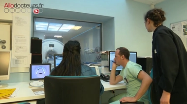 Comment mieux évaluer l'état de conscience d'un patient qui sort d'un coma profond ? 