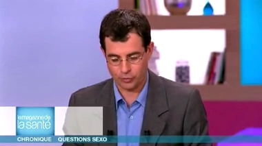 Le sperme s'écoule aussitôt que j'ai retiré mon pénis...