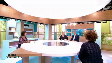 "Naissance sous X, un secret lourd à porter", entretien avec Domitilla Courtinat, auteure du livre "Je t'ai cherchée si longtemps", et Victoire, mère biologique de Domitilla