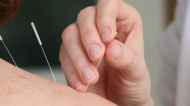 Vers un encadrement de la médecine traditionnelle chinoise ?