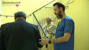 Prothèse du genou : des patients formés avant leur opération