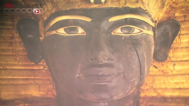 De quoi est mort Toutânkhamon ?