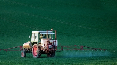 ©Fotolia. Des habitants d'un village breton veulent interdire l'usage de pesticides dans leur commune.