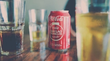 Boire beaucoup de boissons sucrées ou édulcorées augmente le risque de décès