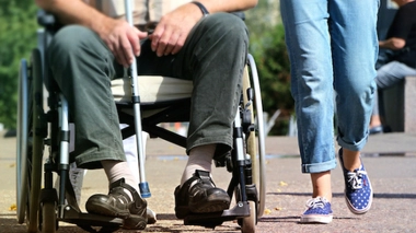 Congé spécifique des aidants : bientôt 40 euros par jour