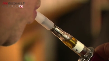 La France veut détecter les problèmes pulmonaires liés à la e-cigarette