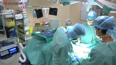 Cancer du sein : une radiothérapie innovante au bloc opératoire