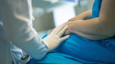 Cancer : un patient sur trois se sent "abandonné" à la fin du traitement