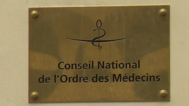 Une tribune de médecins et patients demande la dissolution de l’Ordre des Médecins