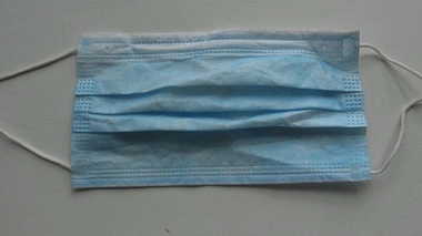 Pourquoi manque-t-on de masques en France ?