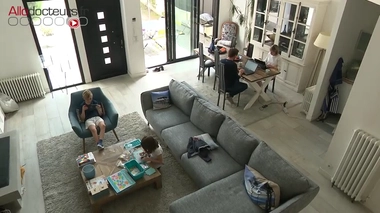 Ecrans pendant le confinement : gare à l'overdose ?