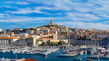 Covid : un cluster du variant anglais à Marseille