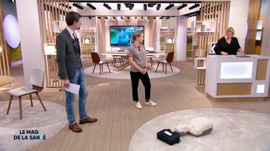 Nos conseils pour bien utiliser un défibrillateur