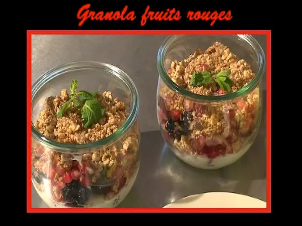 Granola aux fruits rouges