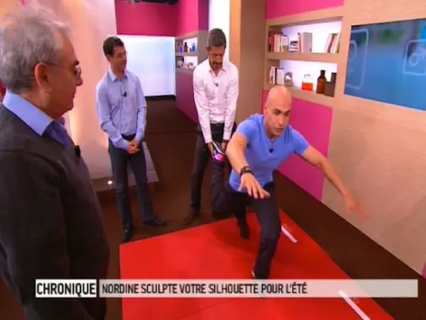 Exercice pour les jambes avec dominante sur les fessiers