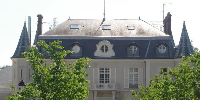 Le Château de la Louche, à Annet-sur-Marne, où les faits se seraient déroulés.