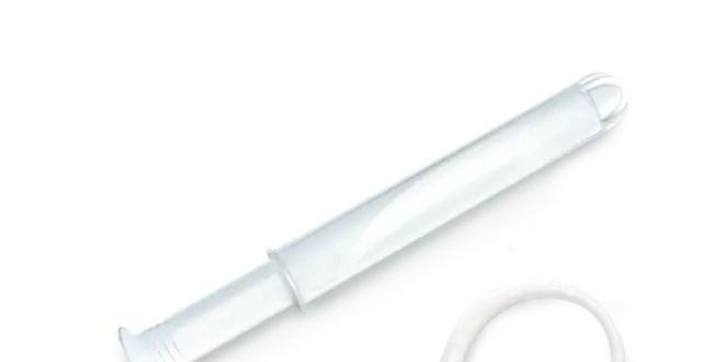 Le dispositif (en bas) et son applicateur