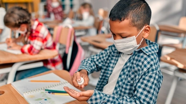 Les élèves réunionnais ont repris le chemin de l'école, malgré la recrudescence de l'épidémie (Image d'illustration)