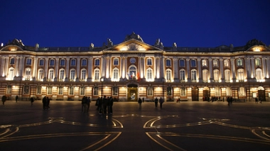 Image d'illustration. Place du Capitole, à Toulouse.