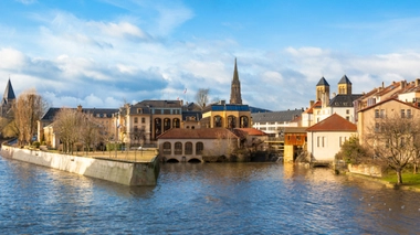 Image d'illustration. La ville de Metz, en Moselle, compte un nombre important de cas de variants du coronavirus.