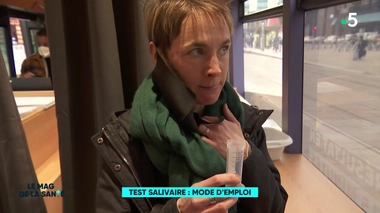 Cinq questions pour comprendre le dépistage salivaire dans les écoles