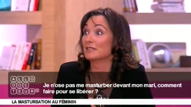 Masturbation féminine : sous le regard de son partenaire ?