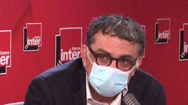 Le professeur Yazdan Yazdanpanah, chef du service maladies infectieuses à l’hôpital Bichat, directeur de l’institut d’infectiologie à l’Inserm et expert auprès de l’Organisation mondiale de la santé © Radio France / France Inter