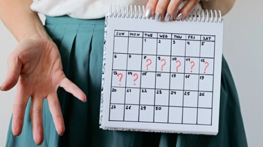 Covid : les vaccins perturbent-ils le cycle menstruel ?