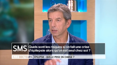 Comment réagir face à une personne qui fait une crise d'épilepsie ?