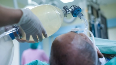 Débordée par la flambée épidémique, la Guadeloupe enregistre une hausse des décès de 227% pour le mois d'août 2021