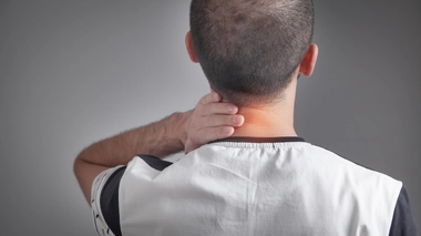 Douleurs cervicales : des causes multiples