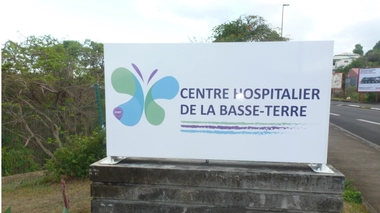 Guadeloupe : "Combien de temps on va pouvoir tenir ?"