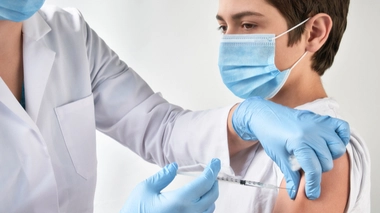 Vaccination anti-covid des enfants : feu vert du comité d'éthique