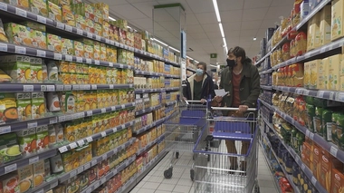 Enquête de Santé : colorants, conservateurs... Du poison dans nos assiettes ?