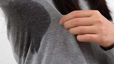 Hyperhidrose : Mélissa souffre de transpiration excessive