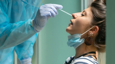 Covid : le nombre de contaminations a doublé en une semaine