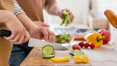 La transmission du virus Monkeypox à l’être humain peut alors être effectuée par ingestion ou manipulation de l'aliment contaminé