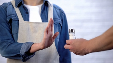 Pourquoi resaler ses plats est une mauvaise habitude