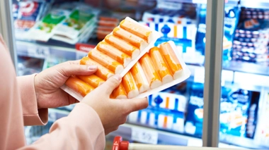 Des bâtonnets de surimi vendus à Intermarché font 'objet d'un rappel consommateur