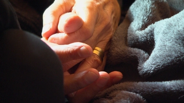 Fin de vie : une association pour vivre chez soi jusqu'au bout