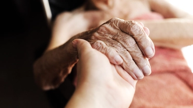 La Convention citoyenne devra répondre à une question : "Le cadre d'accompagnement de fin de vie est-il adapté aux différentes situations rencontrées ou d'éventuels changements devraient-ils être introduits ?"