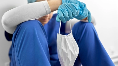 Le tribunal relevait également que l'infirmière n'avait pas bénéficié d'un accompagnement à sa prise de fonction dans ce secteur