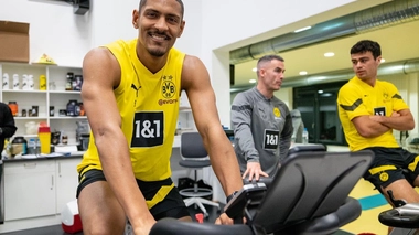 Sébastien Haller de retour à l'entrainement au centre d'entrainement du Borussia de Dortmund