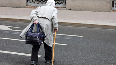 Camptocormie : la maladie du dos rond