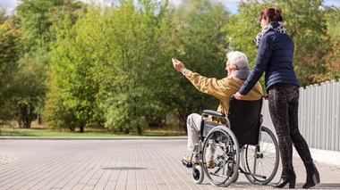 Ces recommandations ont vocation à alimenter la nouvelle stratégie du gouvernement pour les aidants, annoncée pour cette année