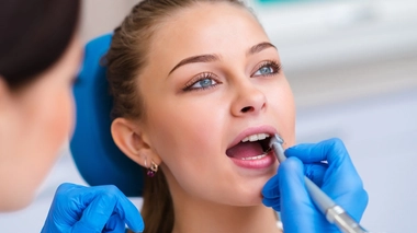 Soins dentaires : retour sur l'invention de la roulette