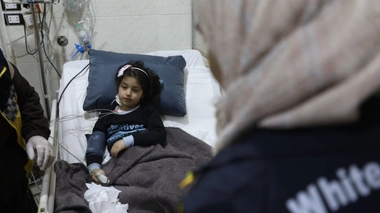 La petite fille avait été ensevelie sous les décombres de sa maison, à Armanaz, dans le nord-ouest de la Syrie